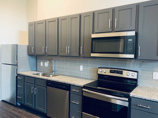 Building Photo - 1100 N 2nd St