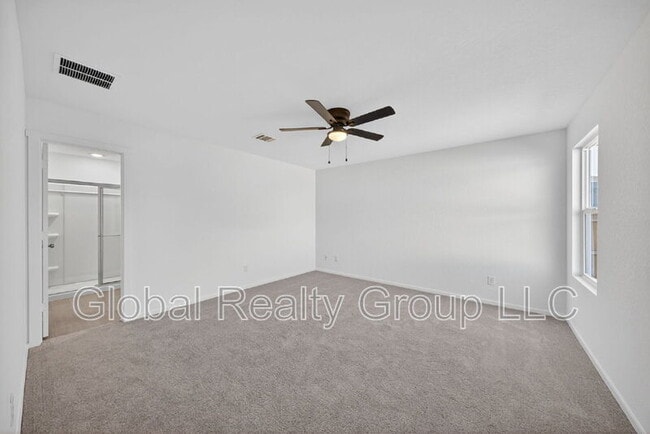 Building Photo - 479 Sarah Wy