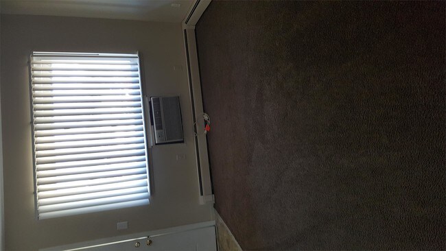 Building Photo - 4205 Ferris Ave