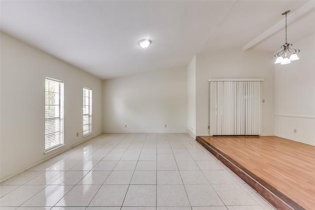 Building Photo - 10547 Black Walnut Dr