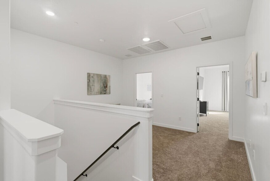 Building Photo - 1701 Ripple Rock Dr