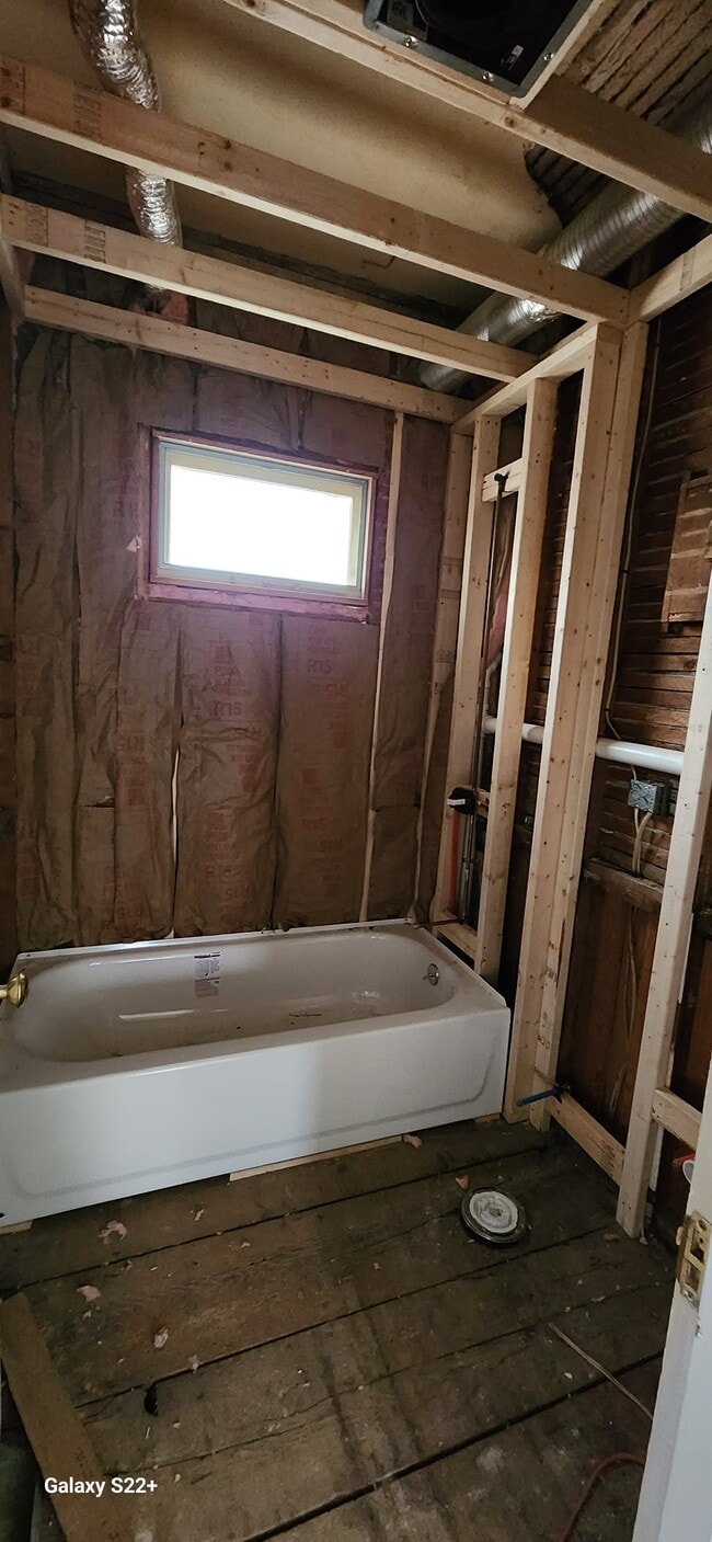 Building Photo - 705 Liberty St