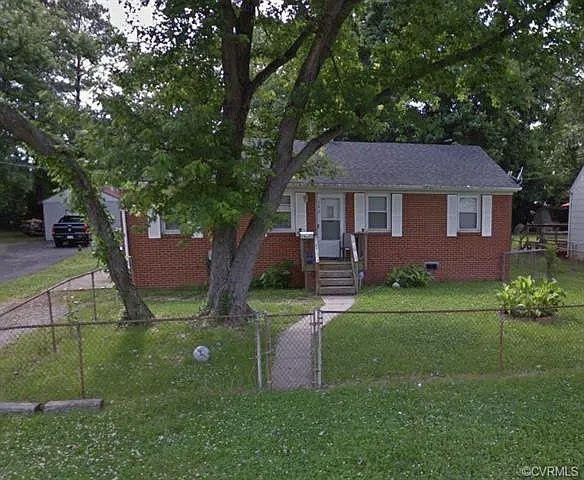 Building Photo - 126 Green Acres Ave