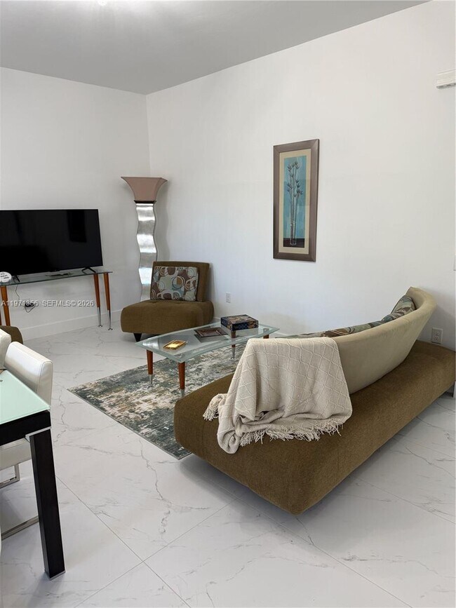 Building Photo - 18 Organ St