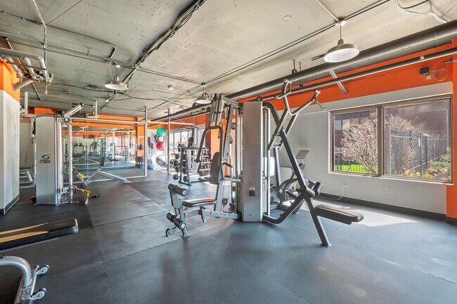 Building Photo - 500 Central Ave