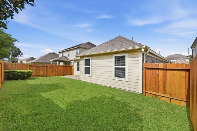 Building Photo - 15002 Miller Meadows Ln