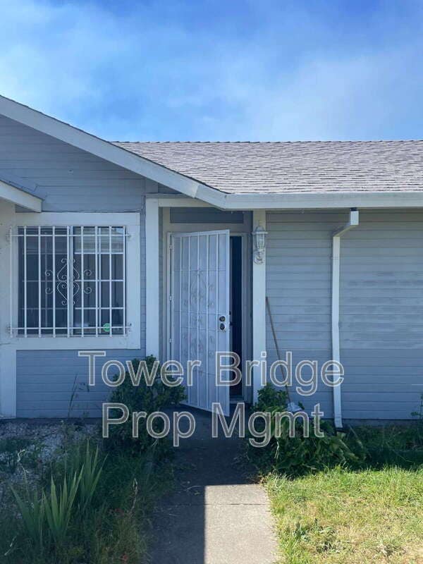 Building Photo - 4068 Fawn Cir
