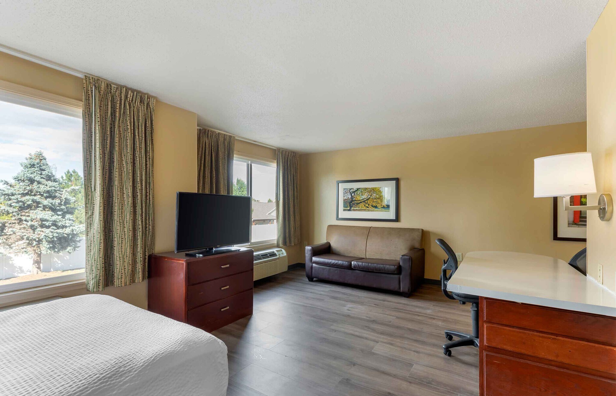 Building Photo - Furnished Studio-Denver - Aurora North