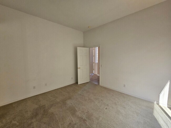 Building Photo - Unfurnished Long Term - Photos Coming Soon