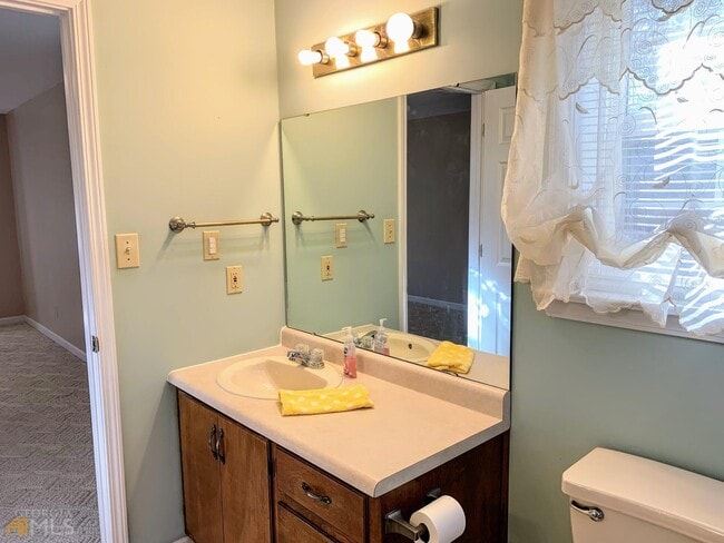 Building Photo - 363 Goose Creek Ln