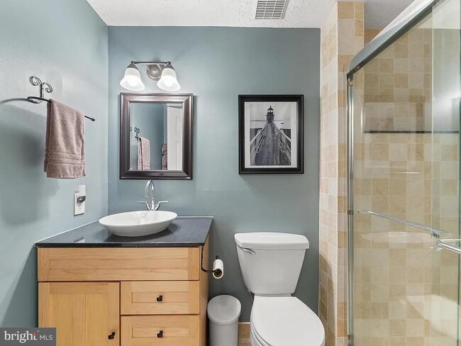 Building Photo - 6016 Wild Ginger Ct