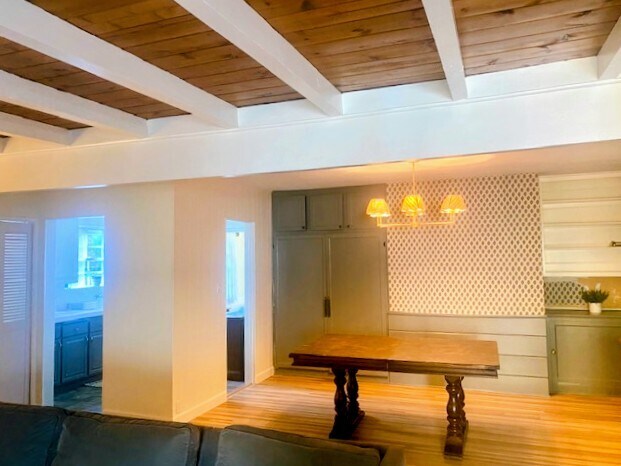 Building Photo - 4828 Grand Ave