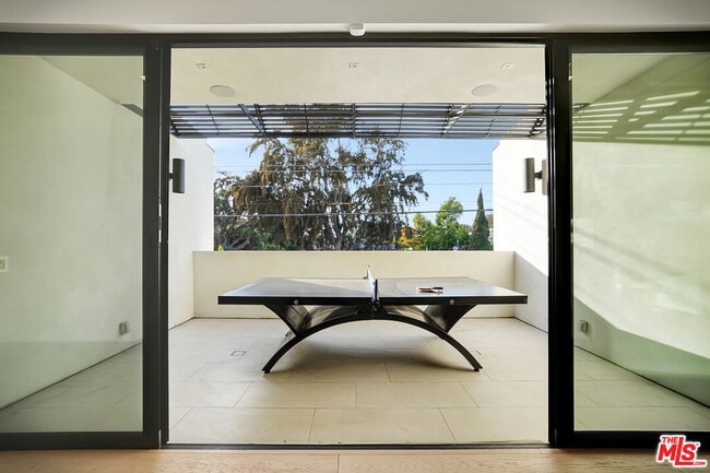 Building Photo - 6687 Colgate Ave