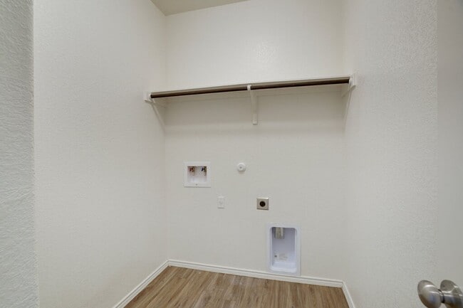 Building Photo - 21517 Quick Fox Dr