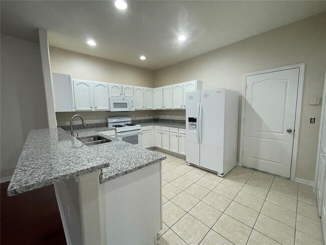 Building Photo - 1228 Bensbrooke Dr