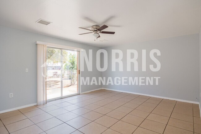 Building Photo - Great Home in the Heart of Eloy