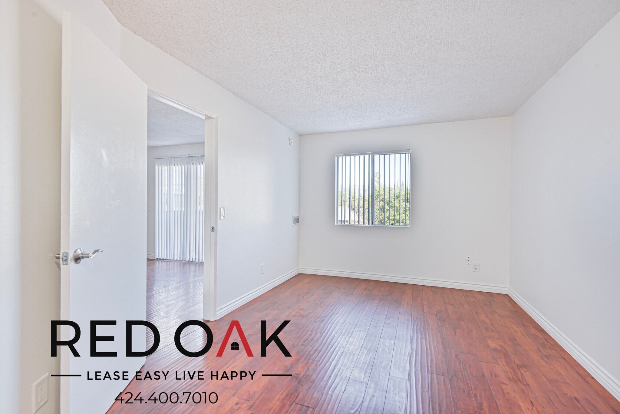 Building Photo - 6660 Vineland Ave