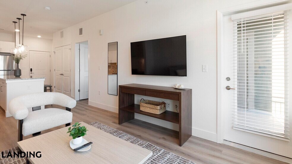 Building Photo - 10670 Jake Jabs Blvd