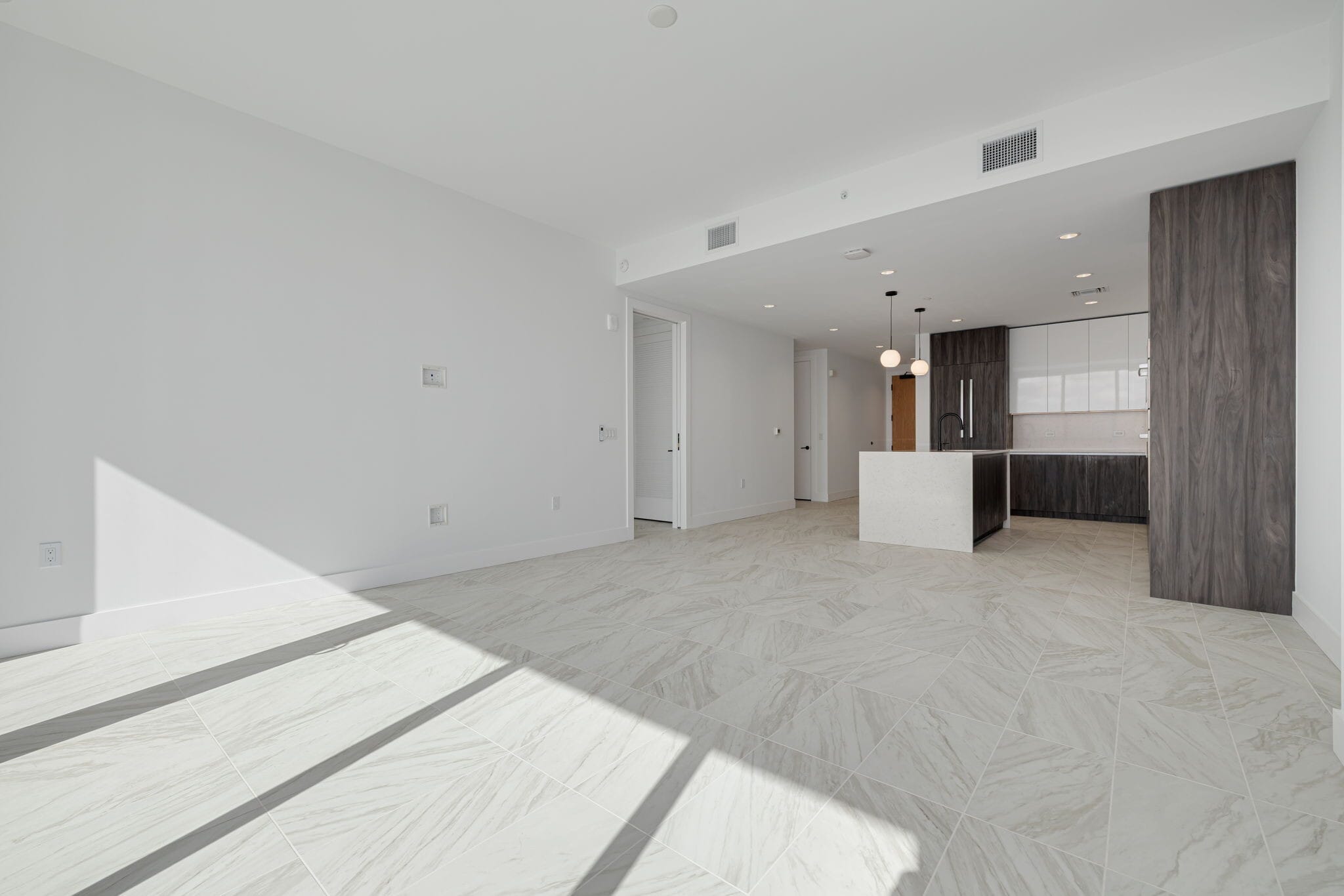 Building Photo - 777 3rd Ave N