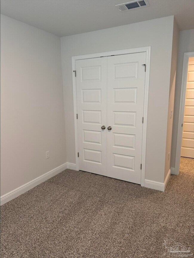 Building Photo - 3984 Pendragon Cir