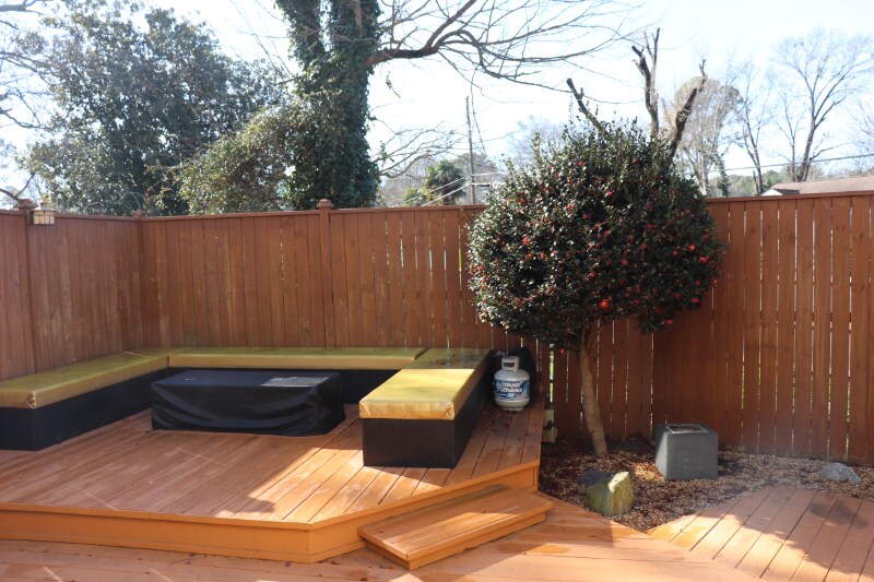 Building Photo - 2940 Lexington Trace Dr