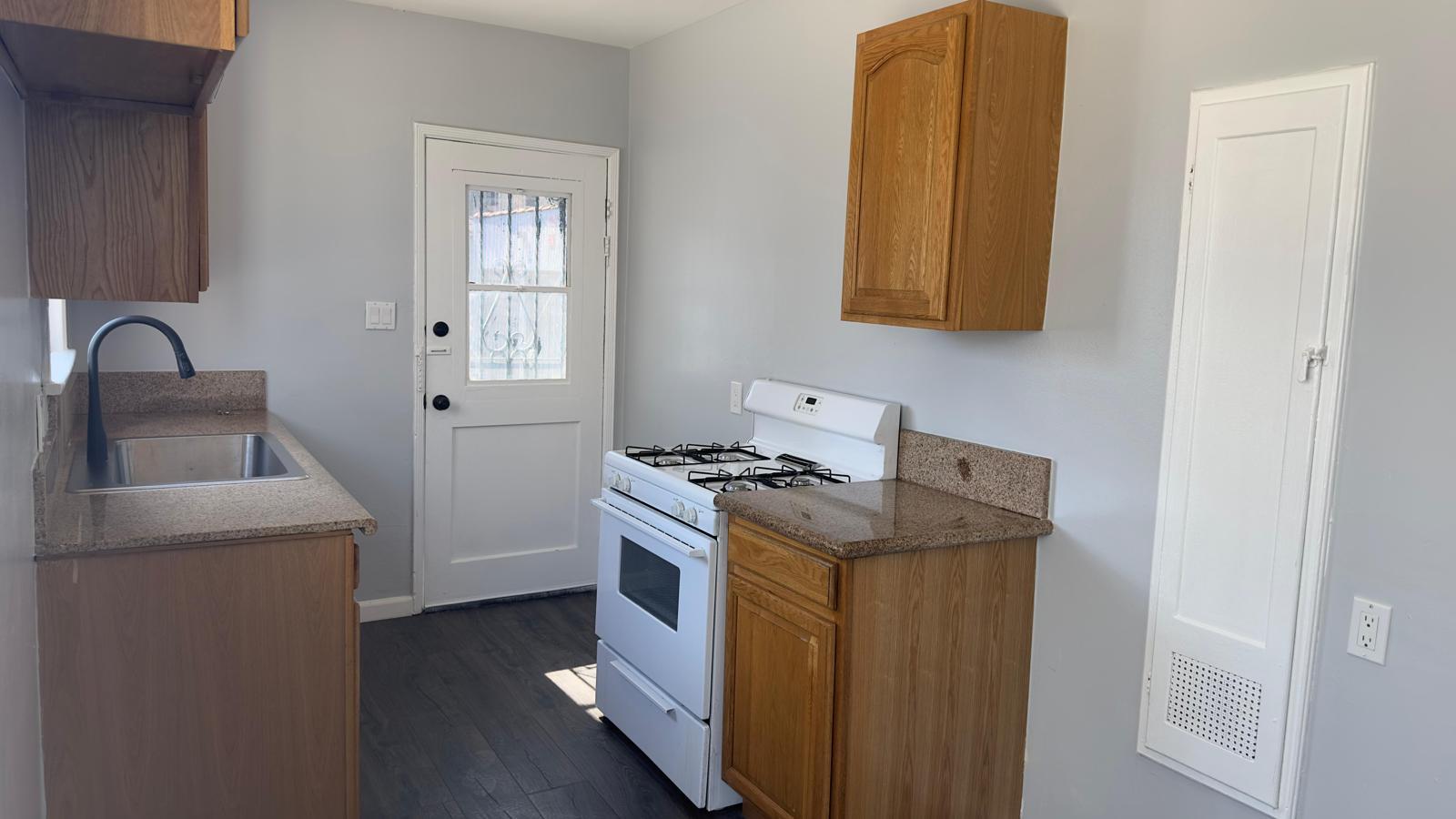 Building Photo - 4071 8th Ave