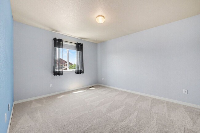 Building Photo - Beautiful home in Liberty Ranch
