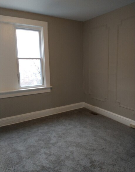 Building Photo - 3519 Reisterstown Rd