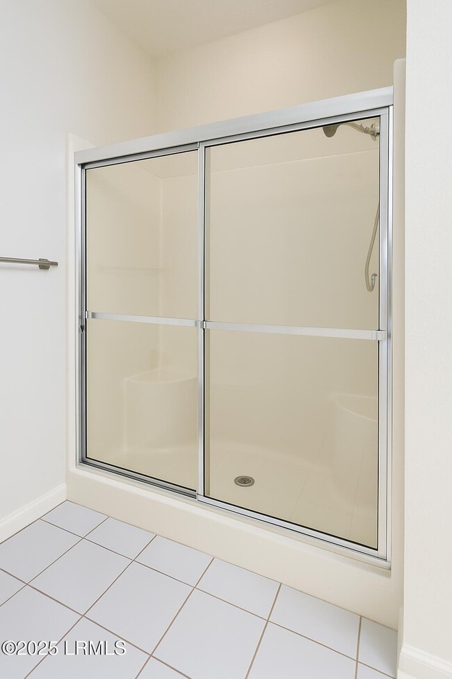 Building Photo - 1 Pomegranate Ln