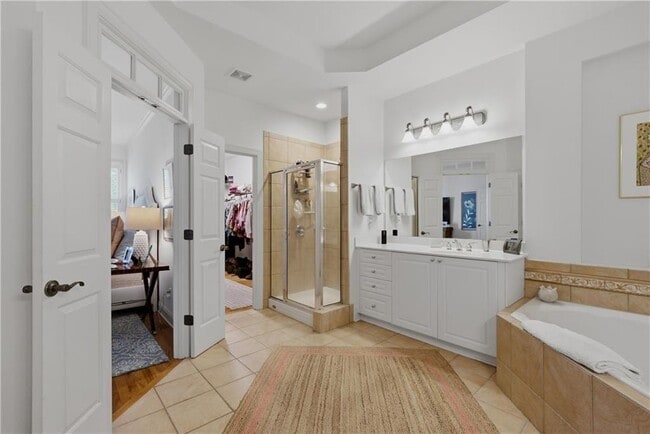 Building Photo - 5808 Riverstone Cir