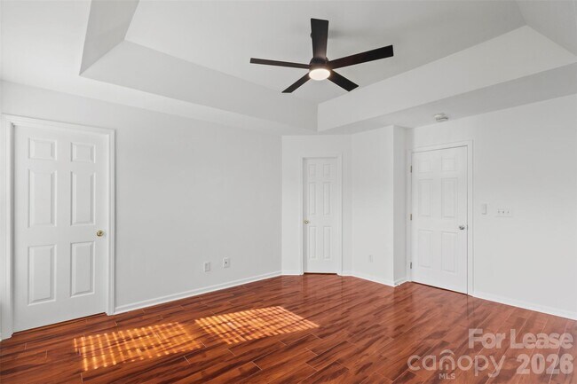 Building Photo - 11022 Garden Oaks Ln