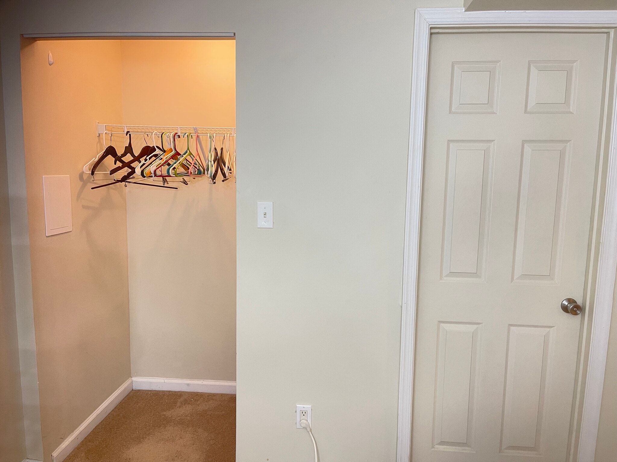 CLOSET - 10410 Napoleon St