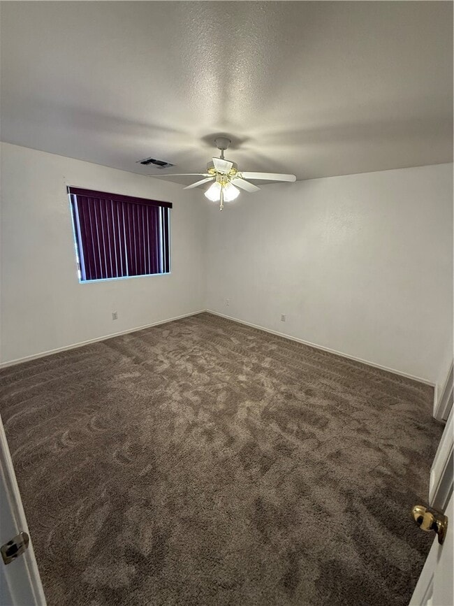 Building Photo - 2636 Chambers Ave