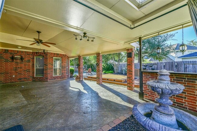 Building Photo - 24506 Screech Owl Ct