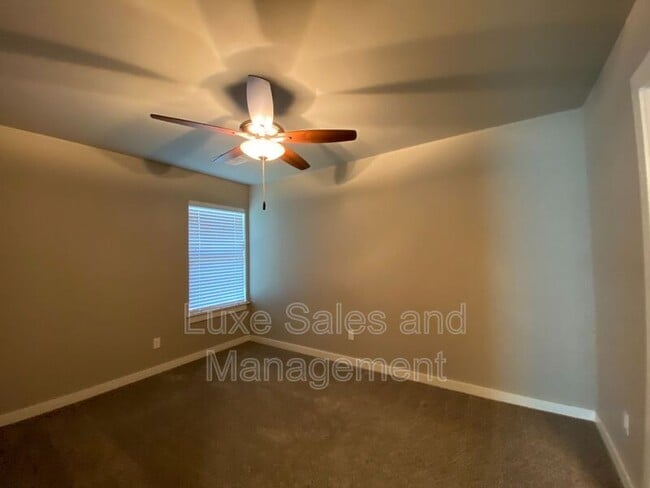 Building Photo - 1503 MacAlpine St