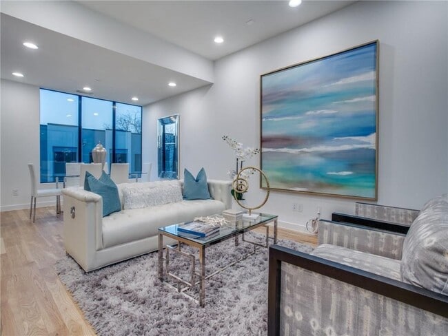 Building Photo - 5225 Crestfield Pl