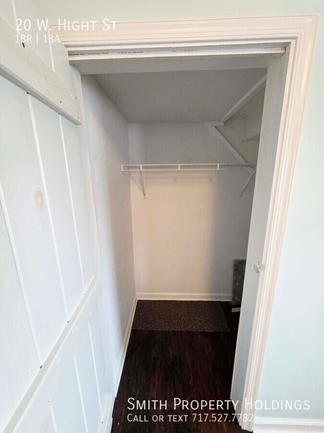 Building Photo - 20 W High St