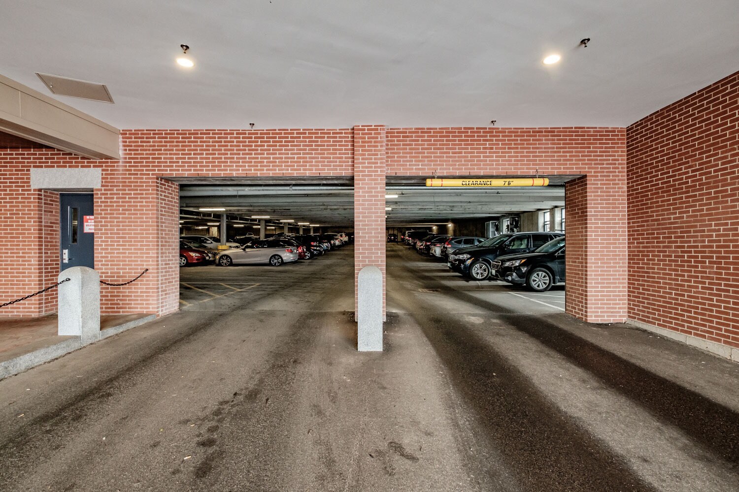 Building Photo - 25 High St