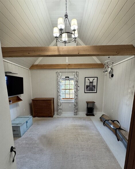 Building Photo - 701 Sebago Rd