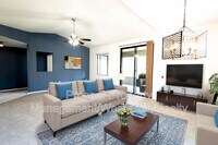 Building Photo - 15252 N 100th St