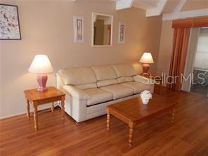 Building Photo - 3821 Club Cir