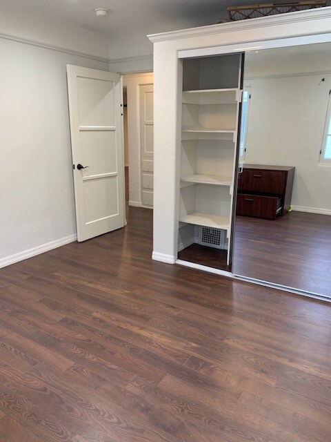 Bedroom - 251 N Almont Dr