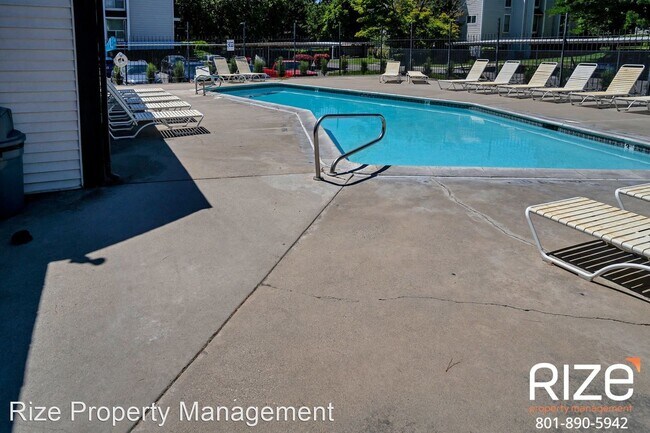 Building Photo - 4637 Quail Vista Cove