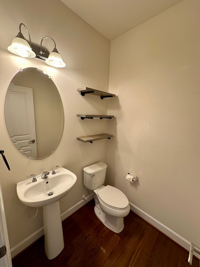 Building Photo - 20284 Center Brook Square