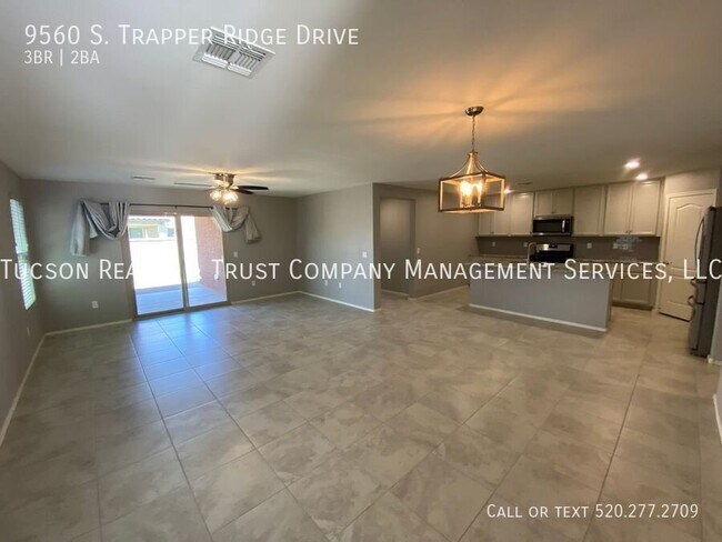 Building Photo - 9560 S Trapper Ridge Dr