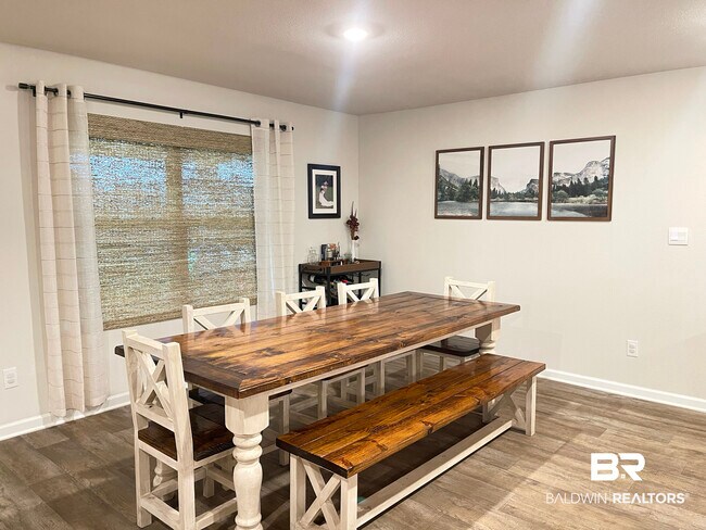 Building Photo - 11198 Elemis Dr