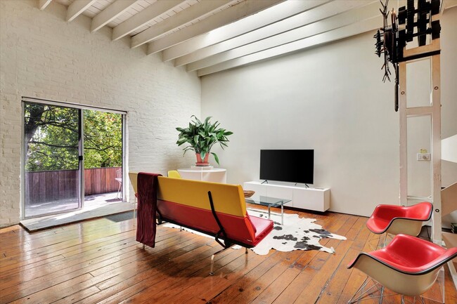 Building Photo - Gated Studio Loft Designed by Architect Ja...