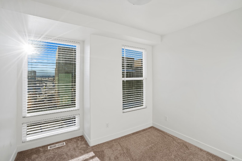 Building Photo - 11237 S Freestone Rd