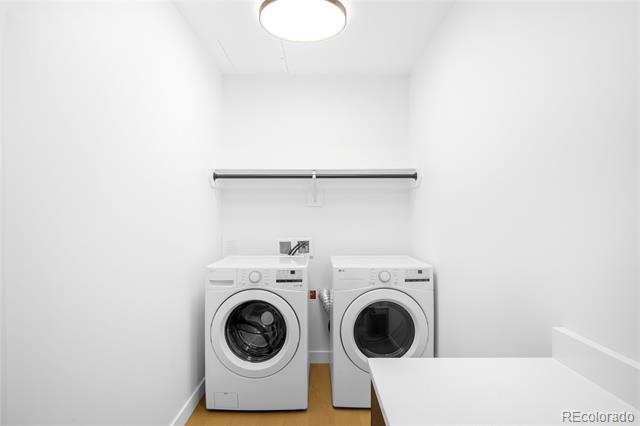 Building Photo - 3520 Chestnut Pl