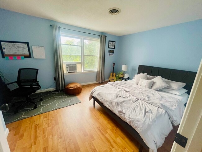 Building Photo - 50 Edward J Roy Dr